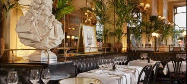Famous Paris Movie Restaurants on Our Small Group Tours