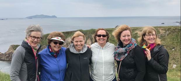 Why Solo Travelers Should Try a Small Group Tour at Least Once