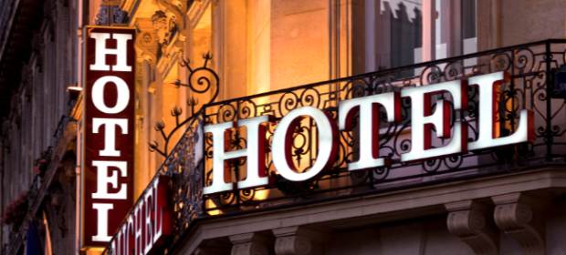 Best Tips When Booking Hotels: Save More and Travel Smarter