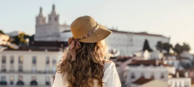 What Are the Traits of the Affordable Luxury Traveler? Smart Travelers Who Want Comfort and Value